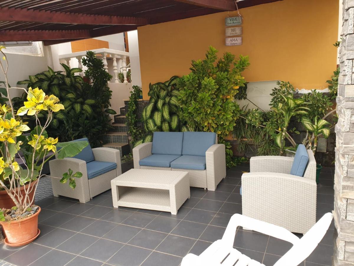 Cactus Guest House Cidade Velha Exterior photo