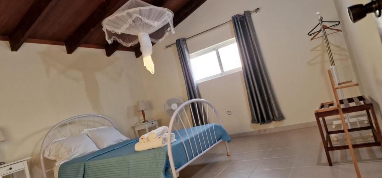 Cactus Guest House Cidade Velha Exterior photo